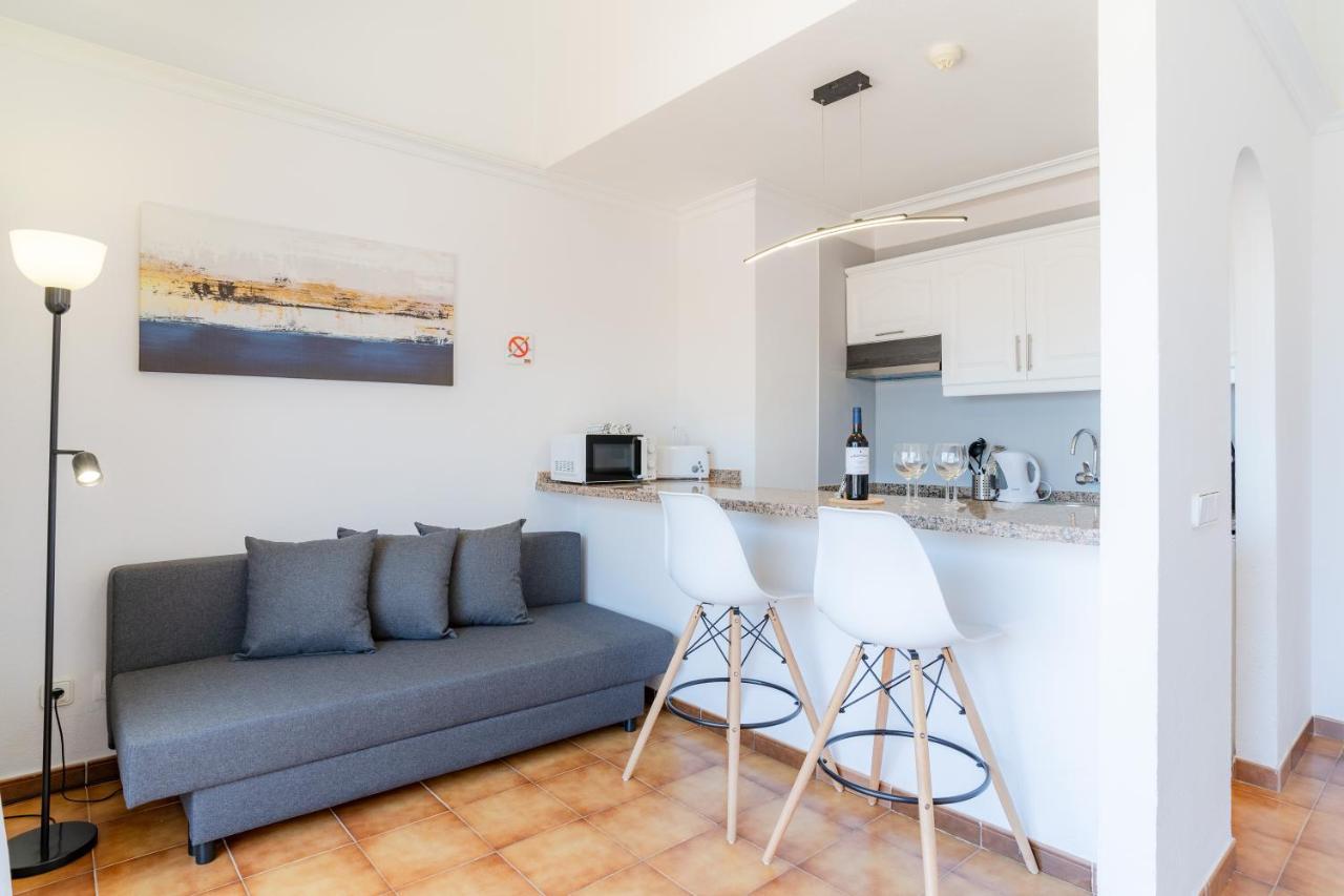 Albatros 433B Holiday Home In Tenerife South Сан Мигел де Абона Екстериор снимка